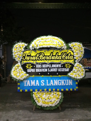 Papan Bunga Duka di Tuminting